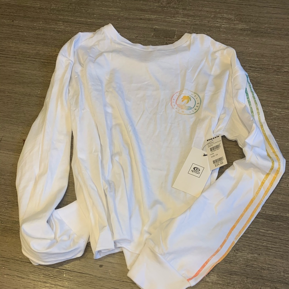 Rip Curl long sleeve brand new